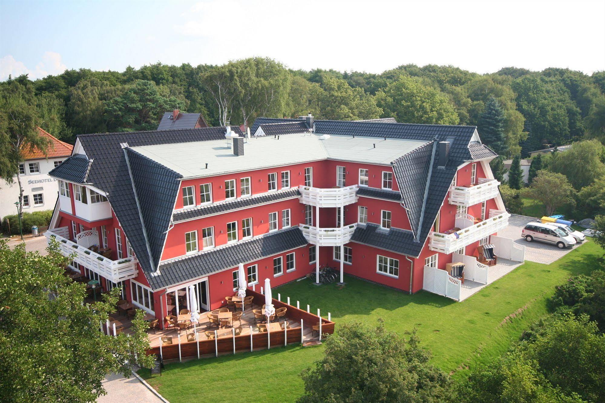 Strandhotel Deichgraf Graal-Muritz Bagian luar foto